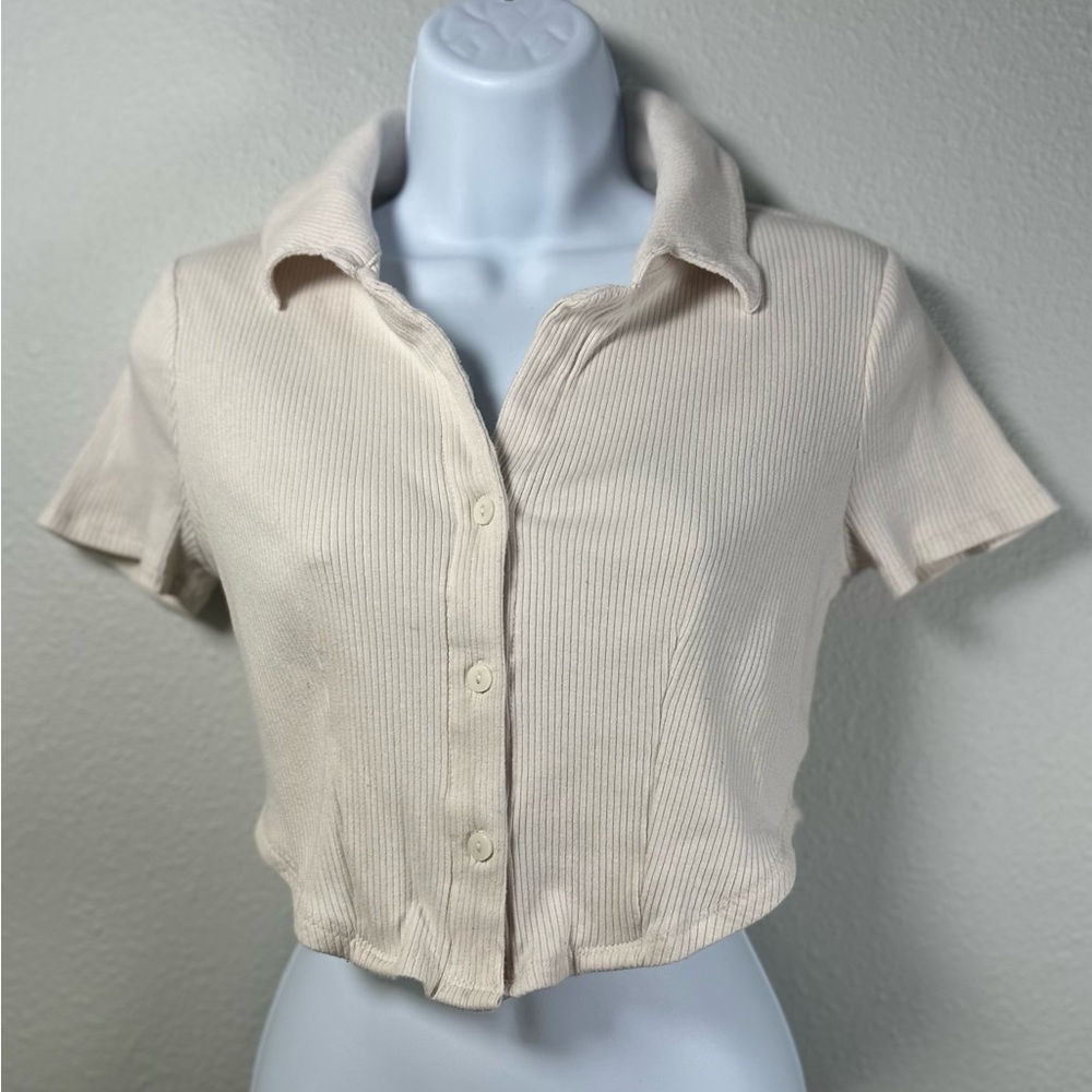 Wild Fable Women’s Cream Ribbed Button Down Crop Top Size Small